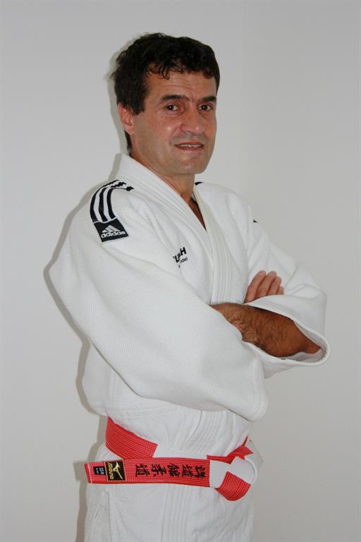 Meknatgoo, Hossi